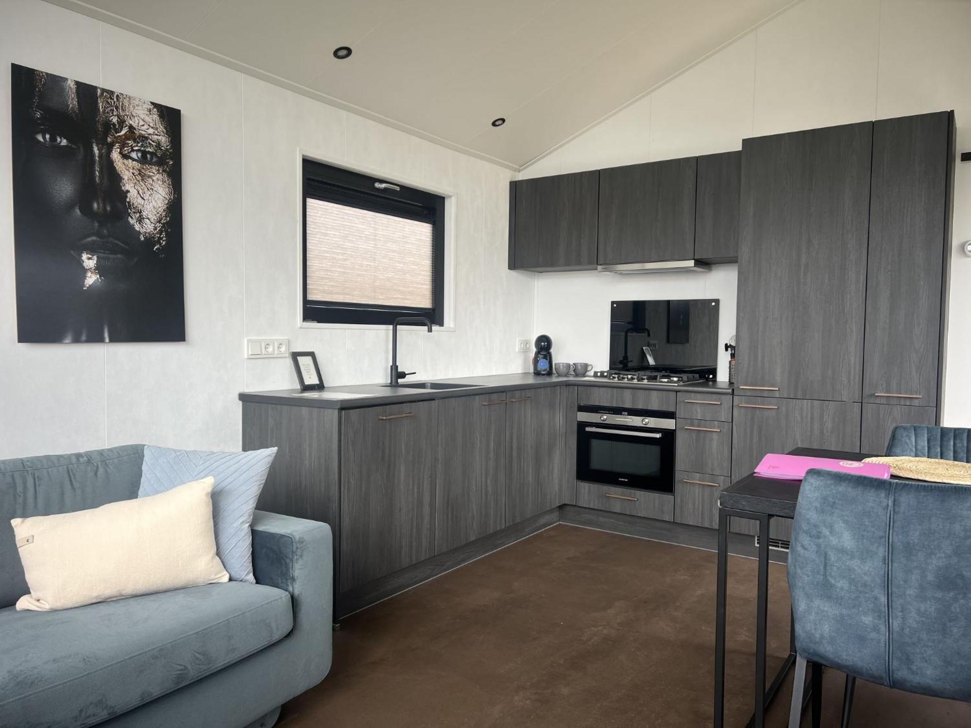 De Zeeparel By Interhome *
